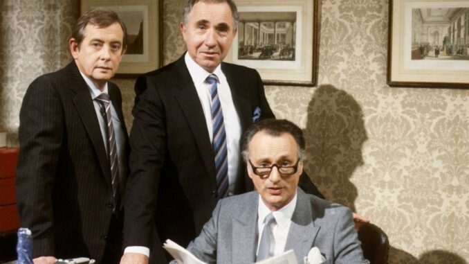 Yes Minister (TV show): Info, opinions and more – Fiebreseries English