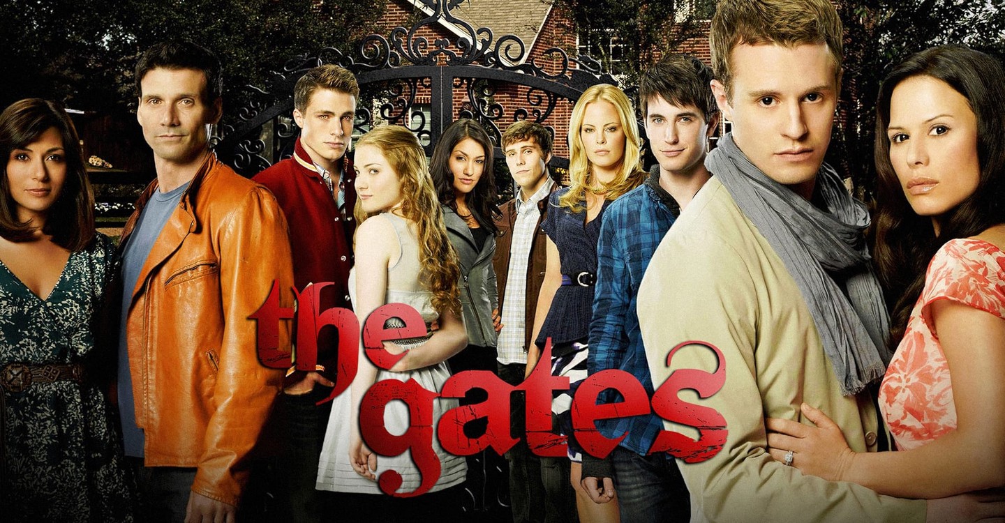 première saison 2 The Gates