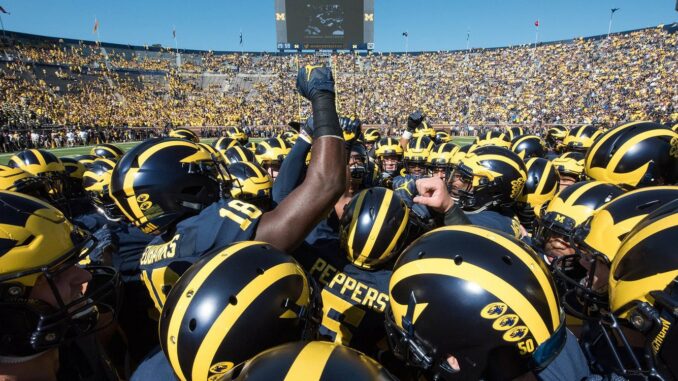 Série All or Nothing: The Michigan Wolverines