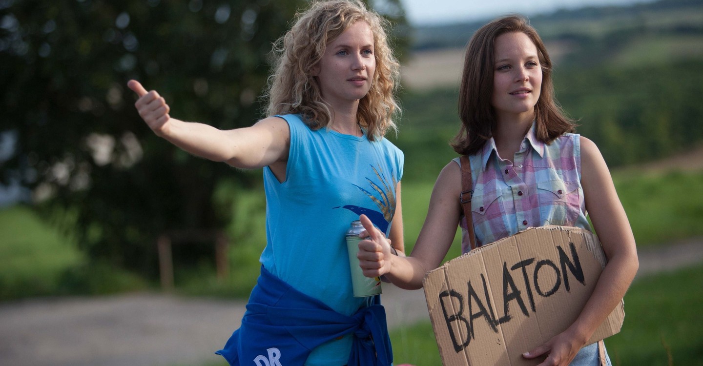 première saison 2 Honigfrauen : Le Lac Des Soupcons