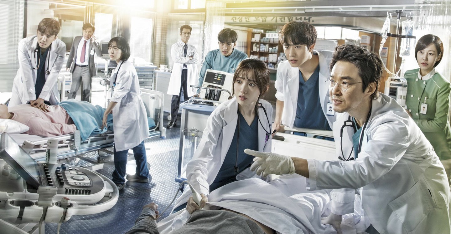 Où regarder la série Romantic Doctor, Teacher Kim