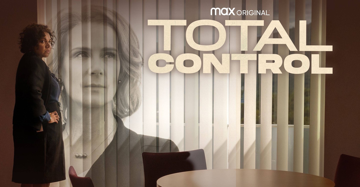 la serie Total Control